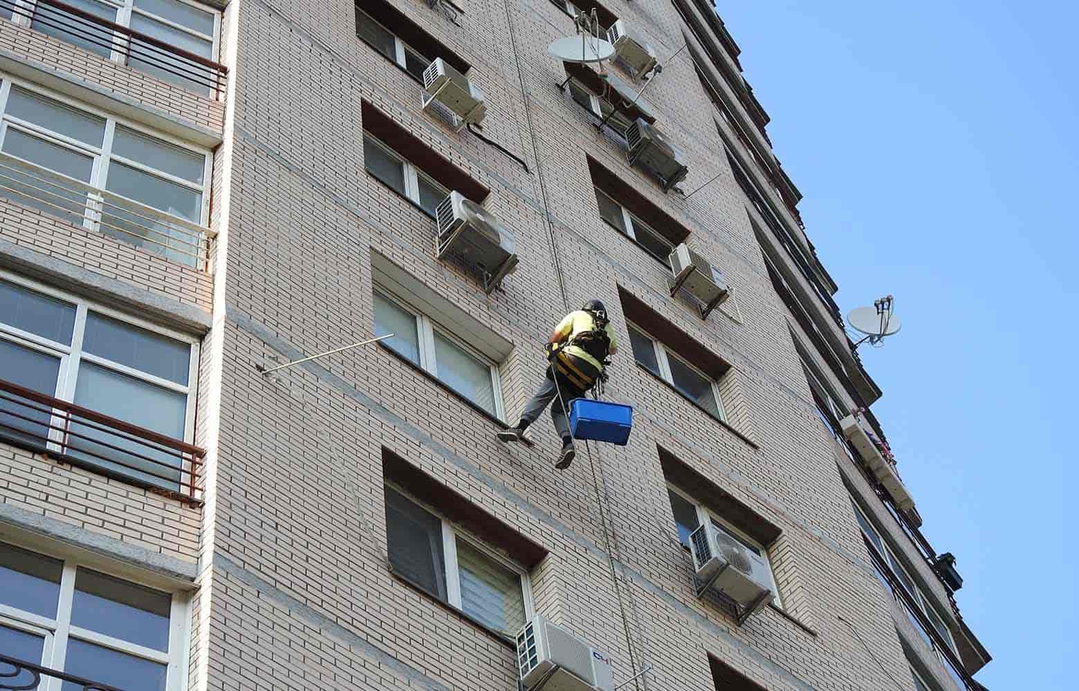 контроль якості монтажу фасаду