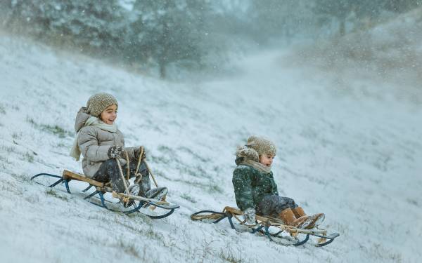 санчата для дітей
